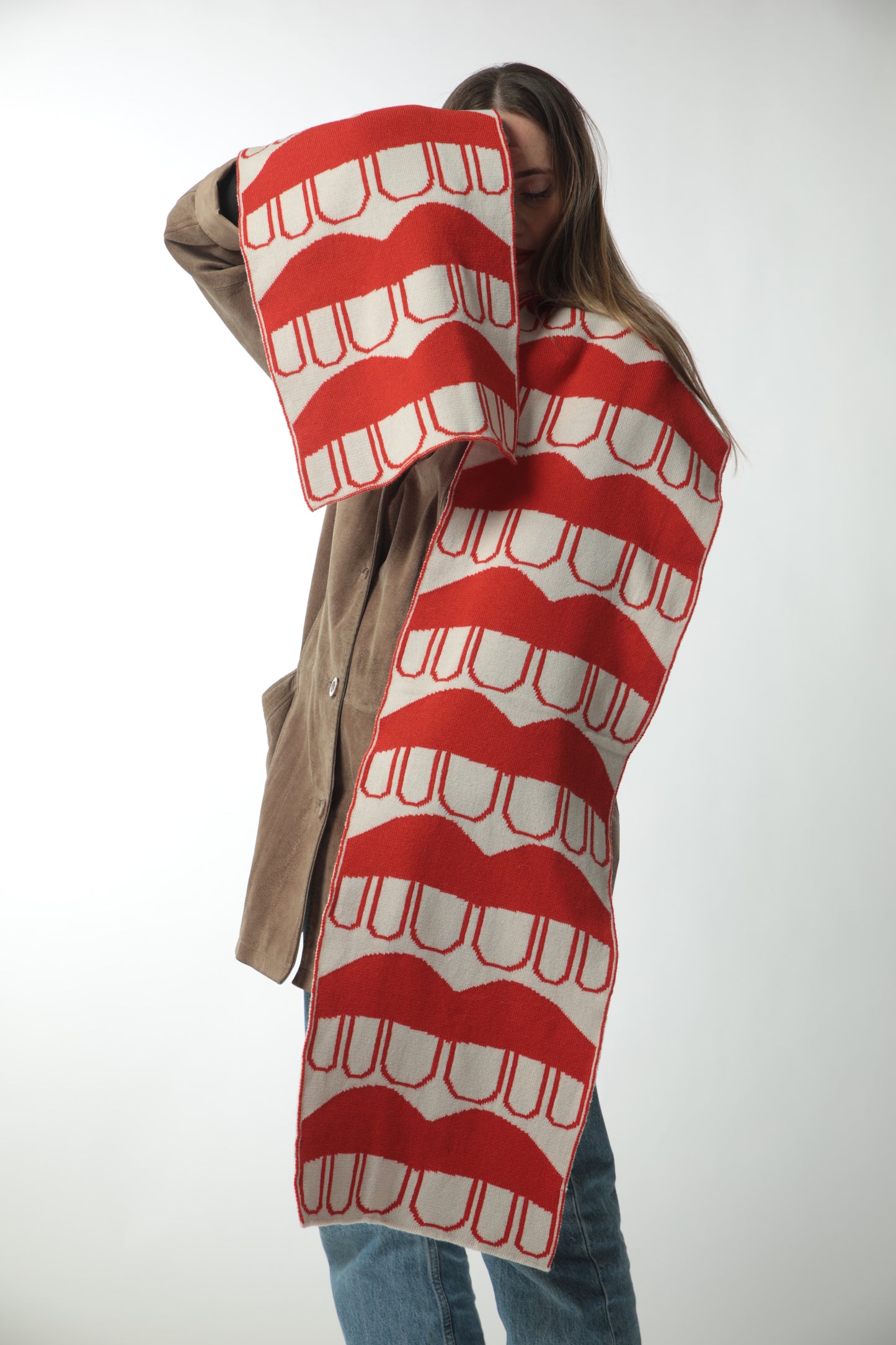 Murmur scarf