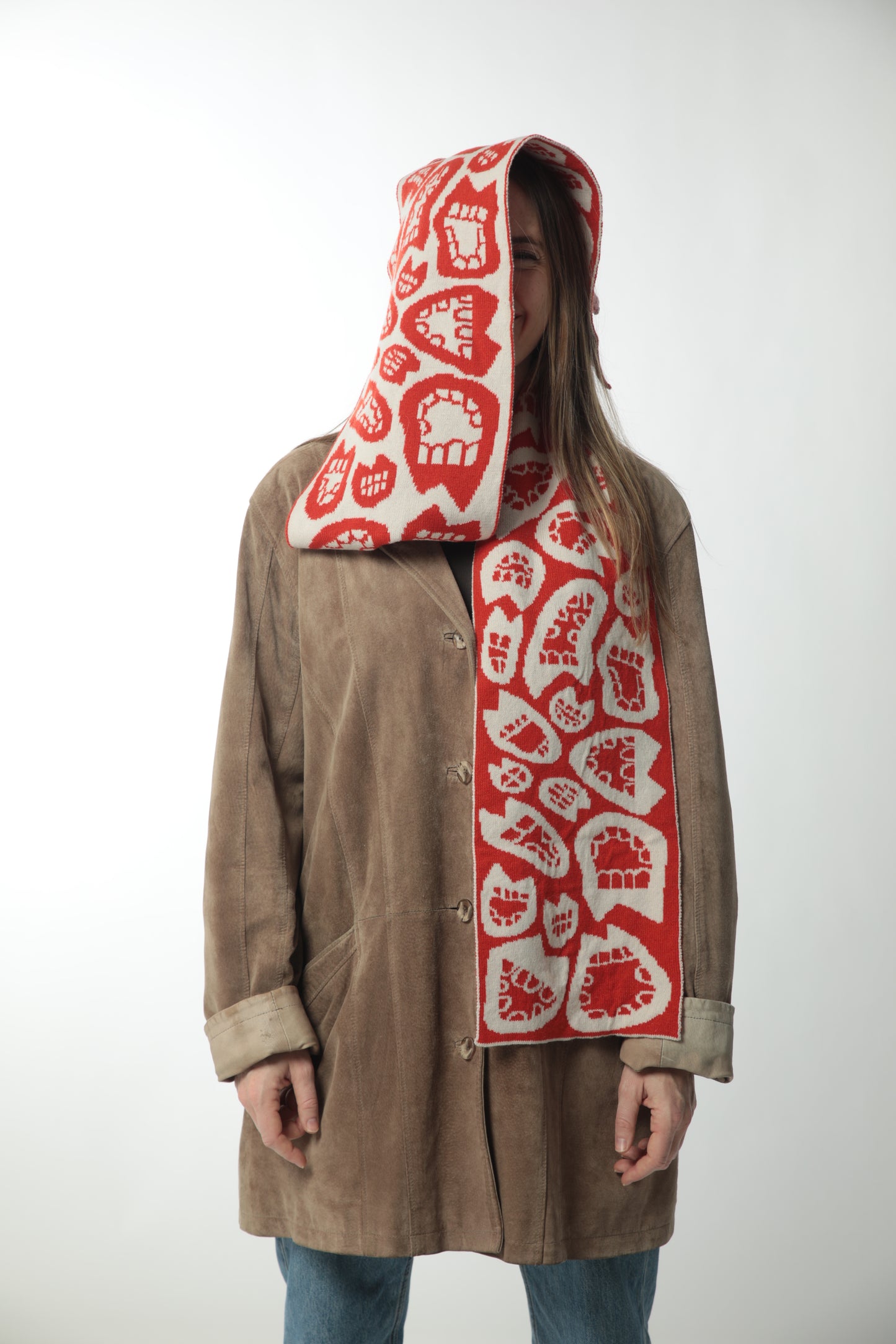 Chitter-chatter scarf - red