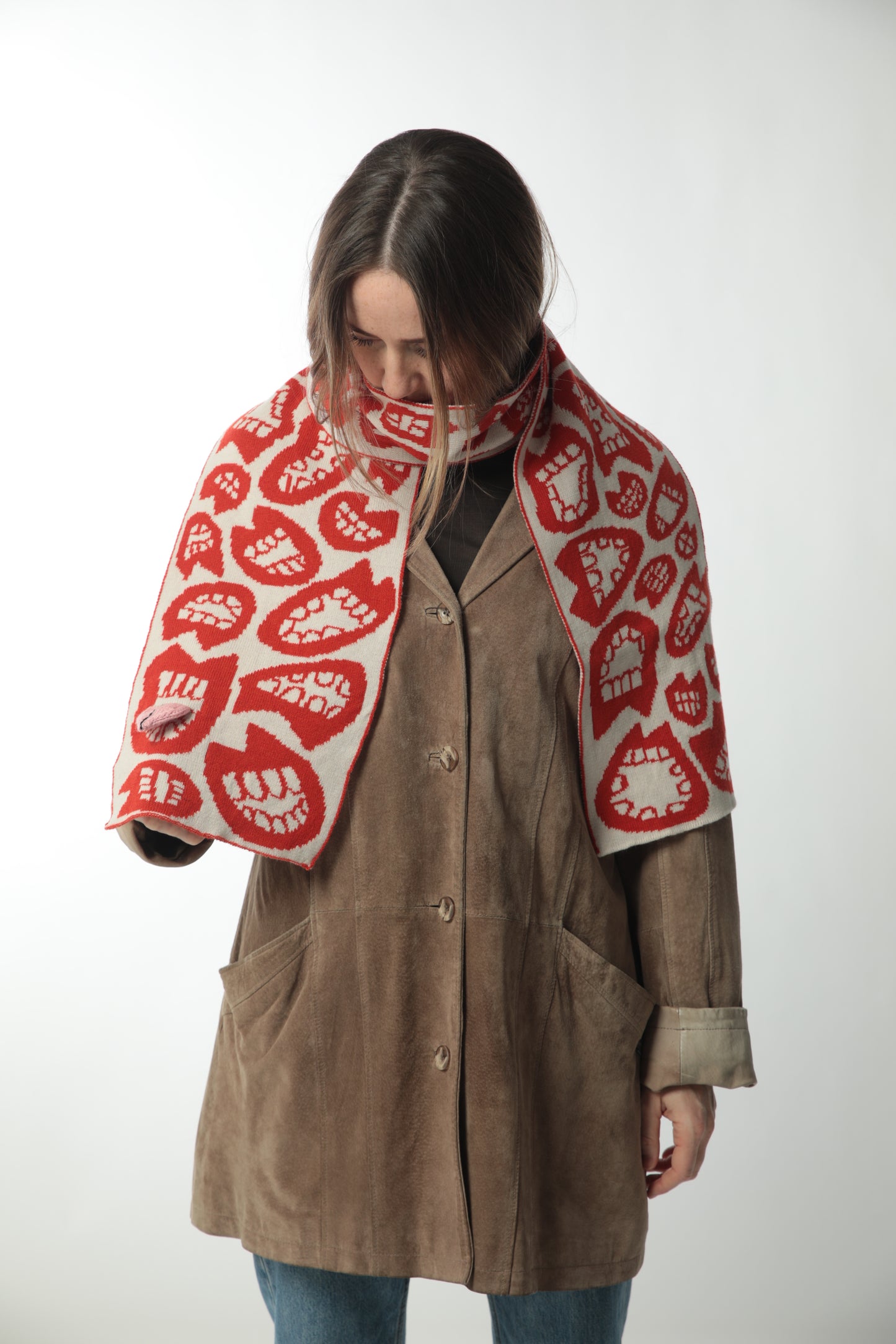 Chitter-chatter scarf - red