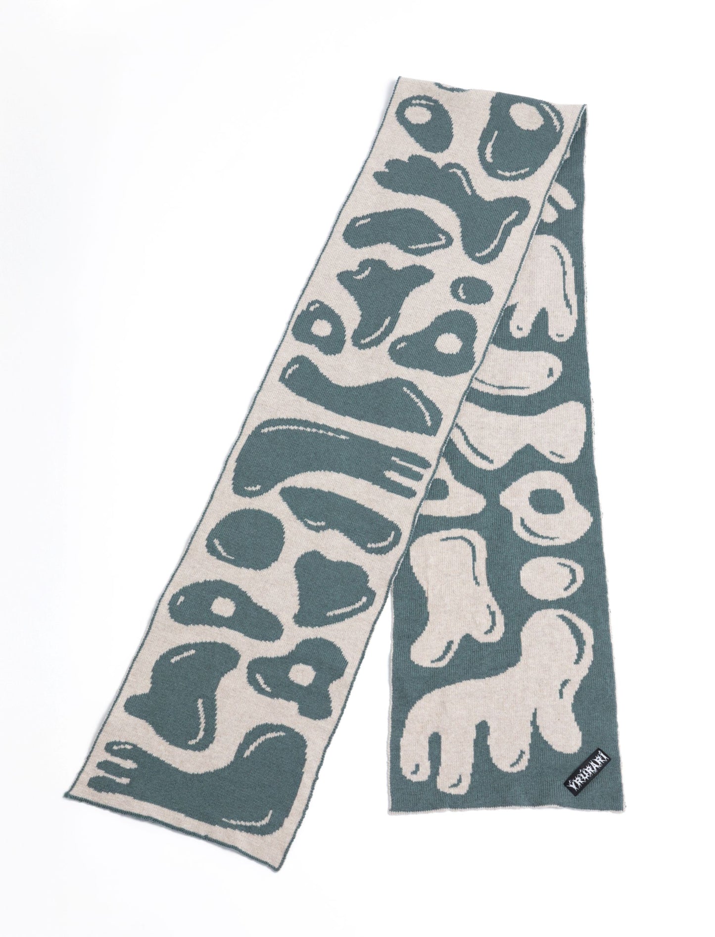 Partially whole scarf