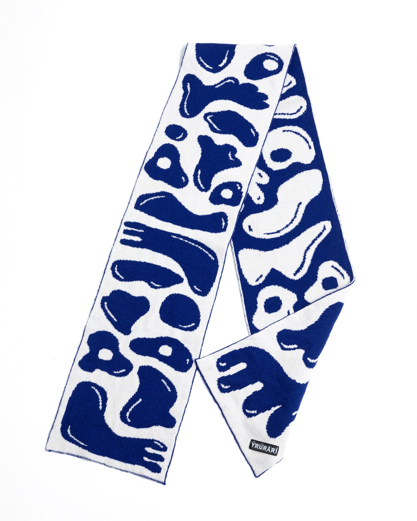 Partially whole scarf