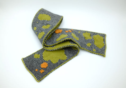 Saxicoline - small scarf